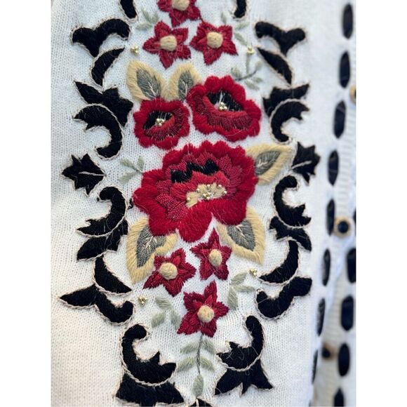 Jantzen classics size large black cream satin red embroidery Vintage - Picture 5 of 16